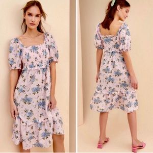 Gal Meets Glam Midi dress in Pink & Blue Floral Print. Size 8.